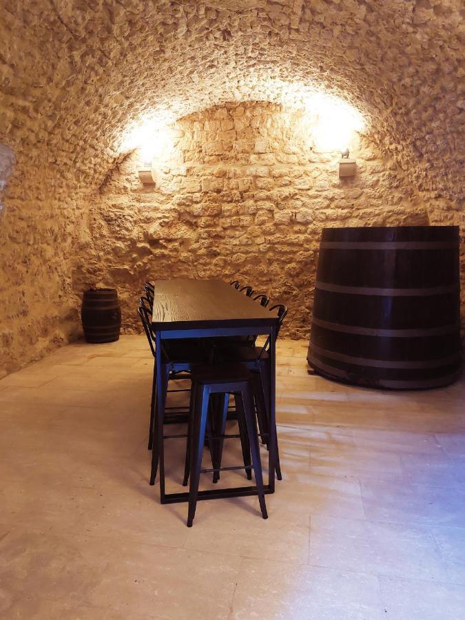 La Closerie D'Escalin Gite 12 Personnes Et Jacuzzi La Garde-Adhémar Extérieur photo