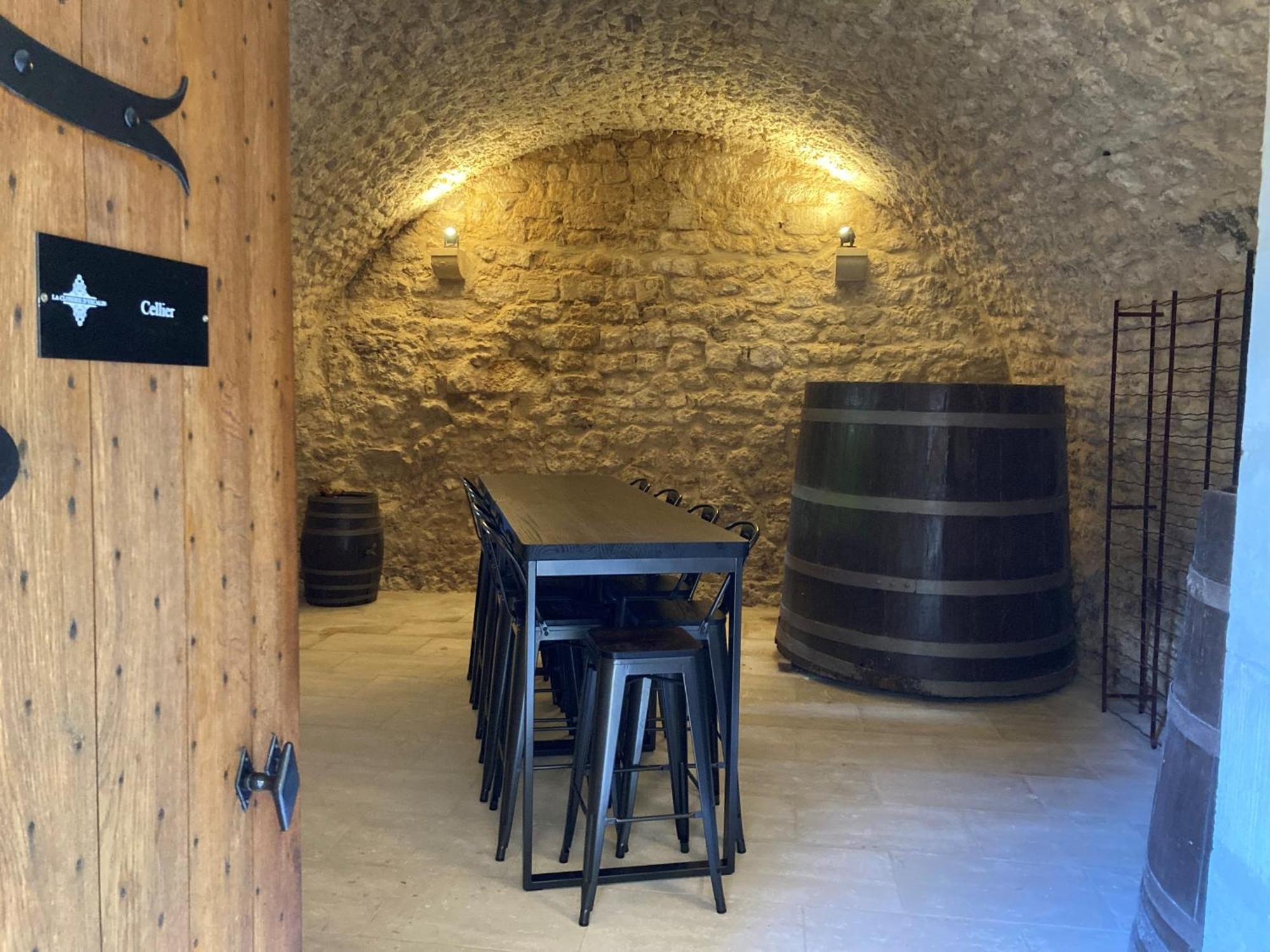 La Closerie D'Escalin Gite 12 Personnes Et Jacuzzi La Garde-Adhémar Extérieur photo