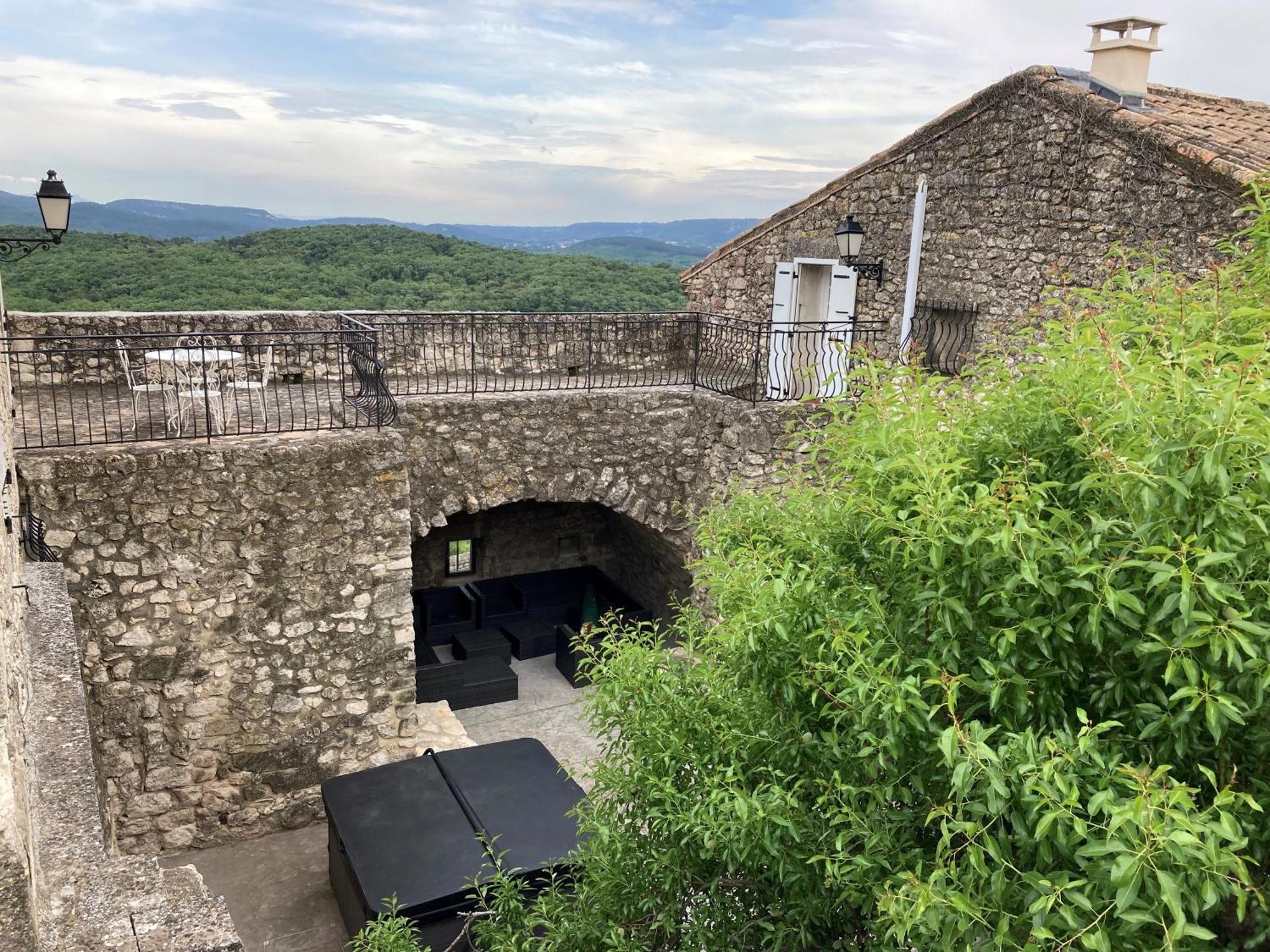 La Closerie D'Escalin Gite 12 Personnes Et Jacuzzi La Garde-Adhémar Extérieur photo